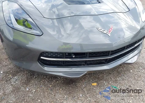 2015 Chevrolet Corvette Stingray Z51 из США, поврежденный, VIN 1G1YM2D78F5111314